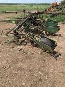 John Deere 494A Planter
