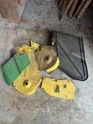 John Deere F725 Front Mower