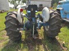 Ford 4000 SU Series Tractor