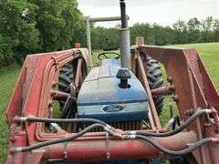 Ford 4610 Tractor with Westendorf Loader, 1982