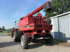 Case IH 2188 Axial-Flow Combine Harvester