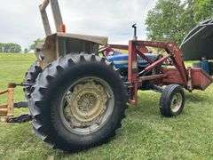 Ford 4610 Tractor with Westendorf Loader, 1982