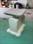 White Kitchen Scale with Formula Conversions