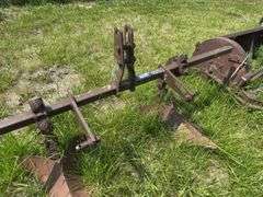 Two Bottom Lister 3pt Attachment