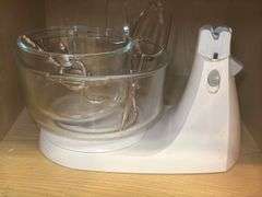 Assorted Kitchen Appliances: Sunbeam Mixer, Braun Hand Blender and Avo Cutter