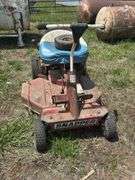 Snapper Extra Tough Hi-Vac Riding Mower