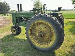 John Deere A with Power steering. 1951