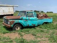 Ford F-250 Custom Cab Pickup Truck - Project/Parts Truck
