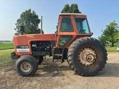 Allis Chalmers 7045 Tractor, 1978