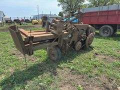 John Deere W51A Wire Tie Baler