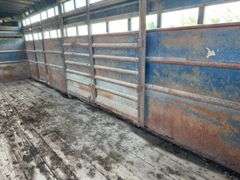 TravAlong Livestock Trailer, 1991 Gooseneck, 20ft x 82in
