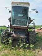 Allis Chalmers Gleaner F Combine Harvester(PARTS ONLY MACHINE)