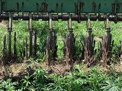 John Deere 400 Field Cultivator