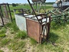 Metal Livestock Chute for Hogs
