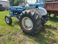 Ford 4000 SU Series Tractor