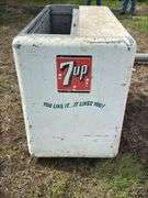 True Mfg. 7-Up Soda Cooler