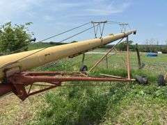Westfield MK100-61 Grain Auger with Hopper