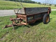Schulz Spreadmaster Manure Spreader