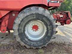Case IH 2188 Axial-Flow Combine Harvester