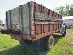 Chevrolet C-60 Stake Bed Truck - Salvage
