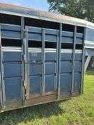 TravAlong Livestock Trailer, 1991 Gooseneck, 20ft x 82in