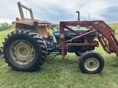 Ford 4610 Tractor with Westendorf Loader, 1982