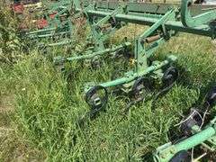 John Deere RM Field Cultivator,  6 row