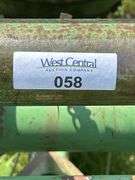 John Deere 1240, 4 row Planter