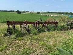 International Harvester 153 Field Cultivator