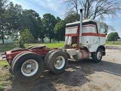 White Freightliner Cabover Tractor Truck