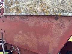International 400 6-Row Planter