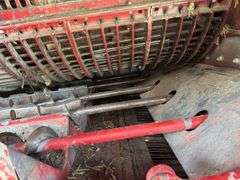 Case IH 2188 Axial-Flow Combine Harvester