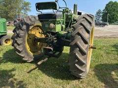 John Deere A with Power steering. 1951