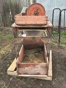 A.T. Ferrell & Co. Clipper Grain and Seed Cleaner