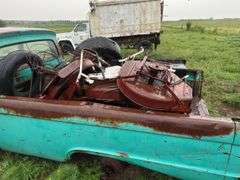 Ford F-250 Custom Cab Pickup Truck - Project/Parts Truck