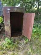 Rustic Metal Tank/Cooker - Approx. 60" x 38"