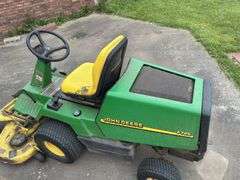 John Deere F725 Front Mower