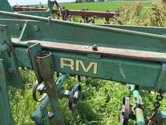 John Deere RM Field Cultivator,  6 row