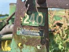 John Deere 1240, 4 row Planter