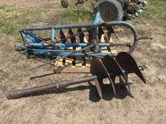 Ford 903 Series 22-63 Post Hole Digger Attachment