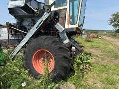 Allis Chalmers Gleaner F Combine Harvester(PARTS ONLY MACHINE)