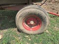 Heider Farm Wagon with Midwest M-10 Hoist out of Carroll Iowa