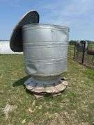 Pride Metal Hog Feeder