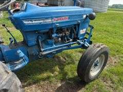 Ford 4000 SU Series Tractor