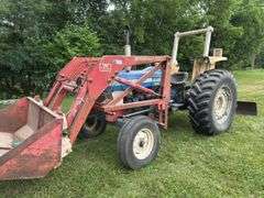 Ford 4610 Tractor with Westendorf Loader, 1982
