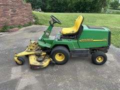 John Deere F725 Front Mower