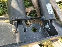 Pair of Hydro Custom Hydraulic Cylinders