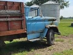 Chevrolet C-60 Stake Bed Truck - Salvage