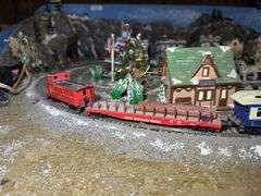 HO Scale Model Train Set on Display Table