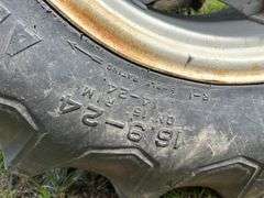 Ford 4000 SU Series Tractor
